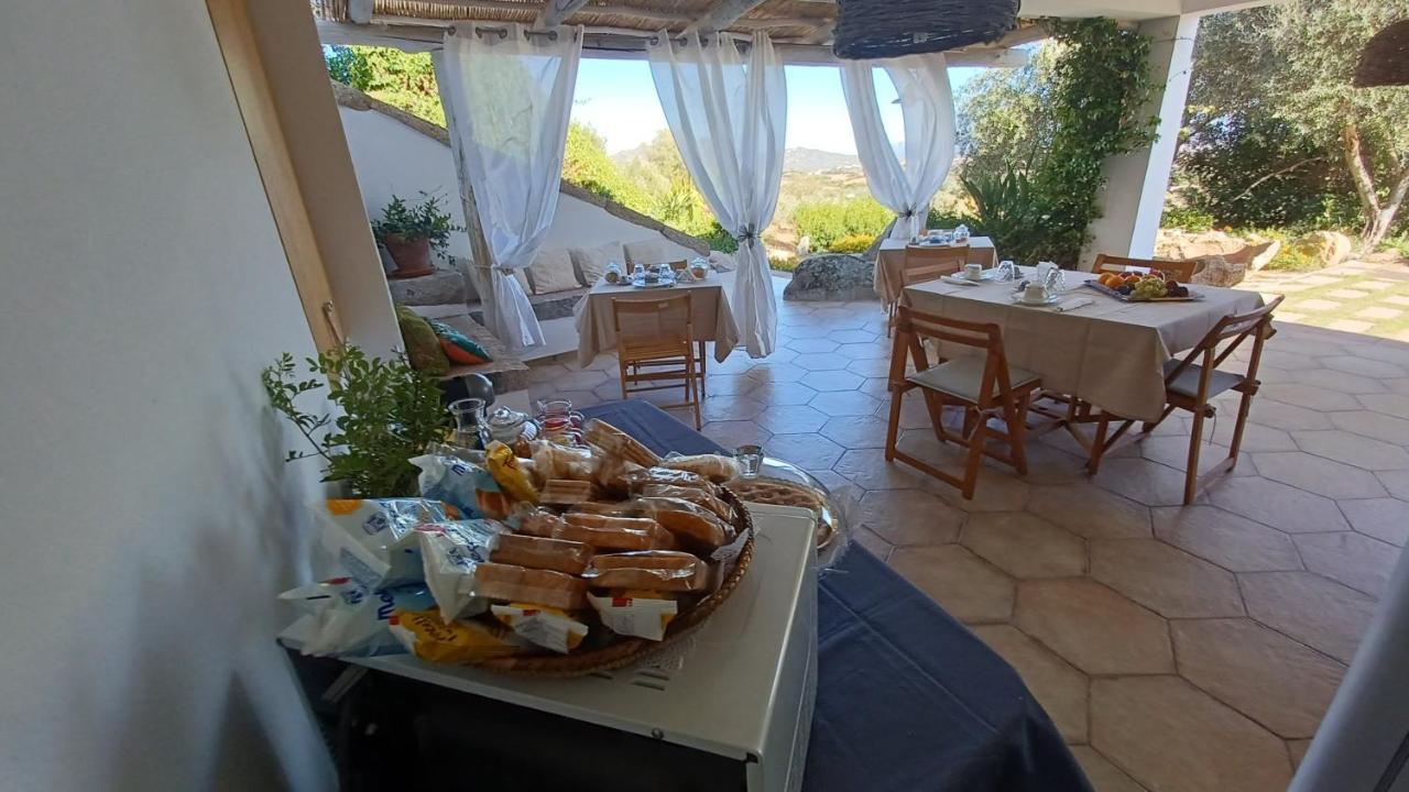 Li Petri Manni Bed & Breakfast Olbia Exterior photo